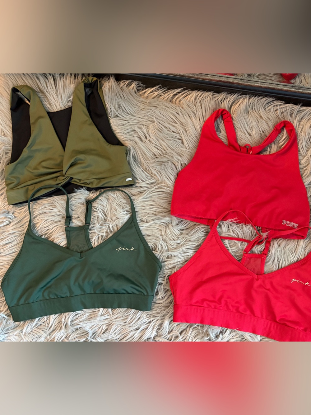4 VS pink sports bras